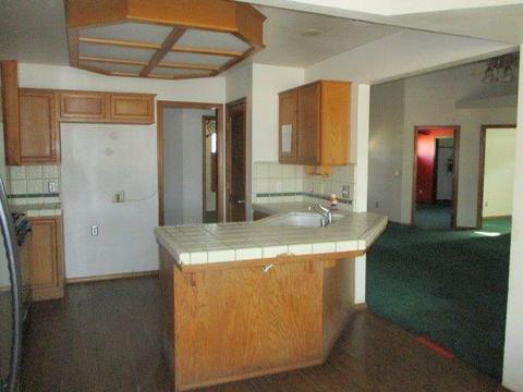 1426 E Vine Ct, Visalia, CA 93292 photo 11