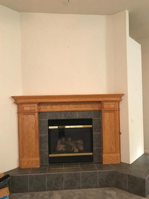 1984 E Bridger Ave, Tulare, CA 93274 photo 6