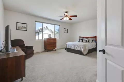183 Hampton St, Tulare, CA 93274 photo 11