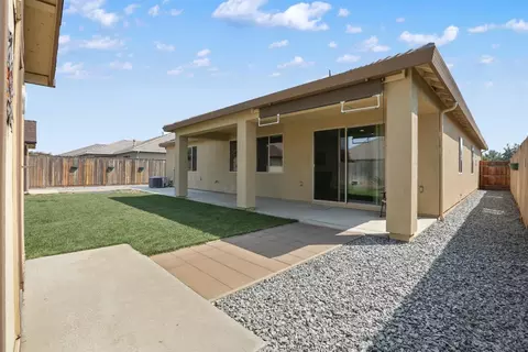 183 Hampton St, Tulare, CA 93274 photo 16