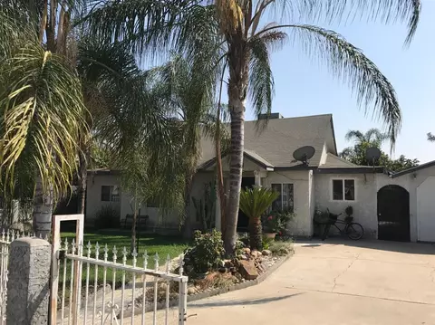 15735 Jasmine Ave #C, Ivanhoe, CA 93235 photo 2
