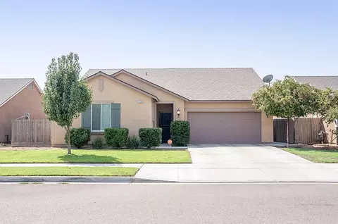 1136 Veronica Ave, Dinuba, CA 93618 photo 1