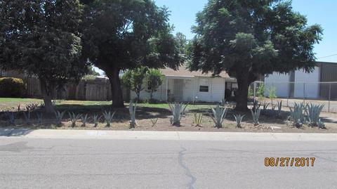 605 E Roosevelt Ave, Visalia, CA 93292 photo 2