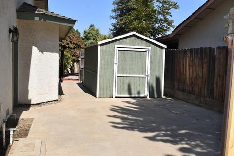 1134 E Rose Ct, Visalia, CA 93292 photo 37