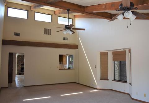 1134 E Rose Ct, Visalia, CA 93292 photo 14