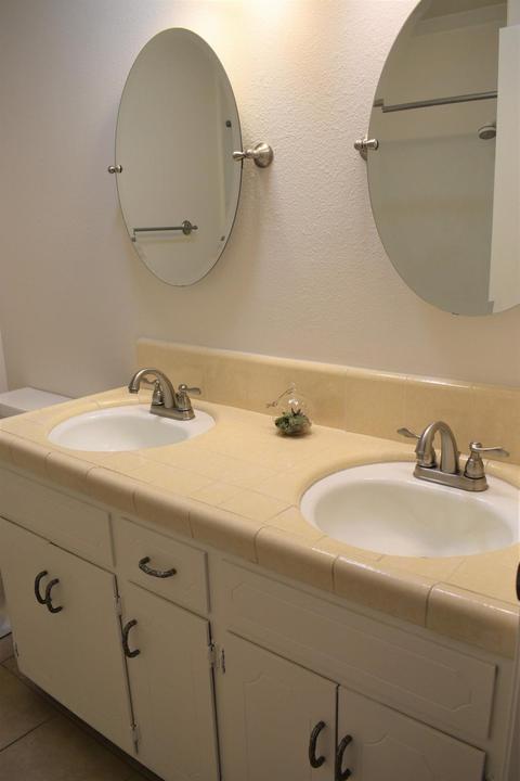 1134 E Rose Ct, Visalia, CA 93292 photo 22