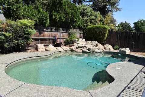 1134 E Rose Ct, Visalia, CA 93292 photo 30