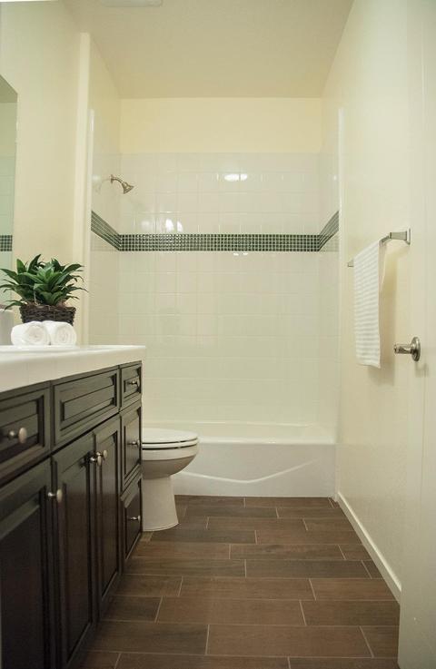 313 S Wind Ct, Visalia, CA 93292 photo 21