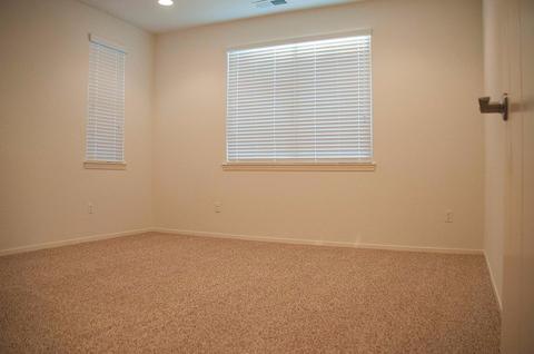 313 S Wind Ct, Visalia, CA 93292 photo 52