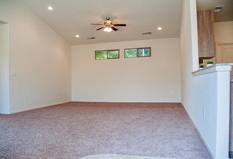 352 S Wind Ct, Visalia, CA 93292 photo 19
