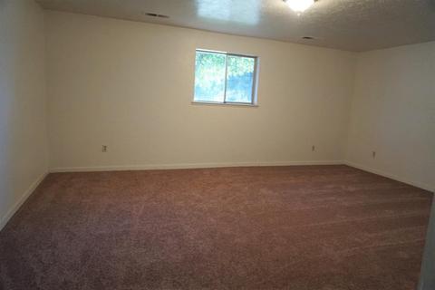 1460 E Carol Ave, Pixley, CA 93256 photo 21
