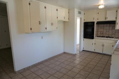1460 E Carol Ave, Pixley, CA 93256 photo 8