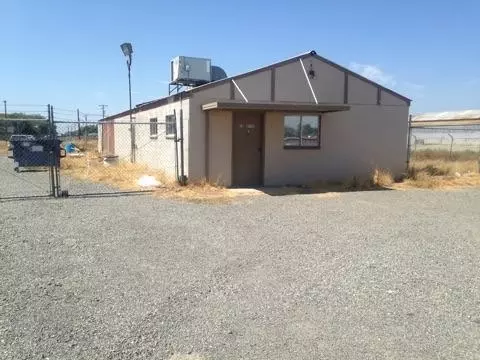 316 Otis Ave, Corcoran, CA 93212 photo 2