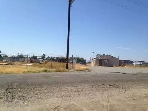 316 Otis Ave, Corcoran, CA 93212 photo 1