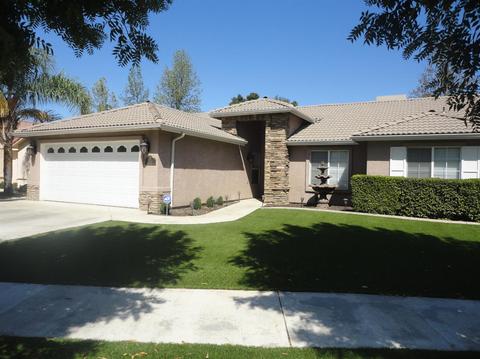 2326 Evergreen Ave, Visalia, CA 93292 photo 3