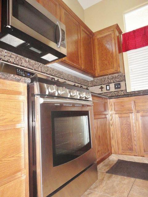 2326 Evergreen Ave, Visalia, CA 93292 photo 21