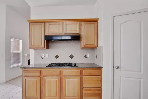 1107 Prosperity Dr, Lemoore, CA 93245 photo 14