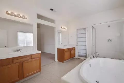 1107 Prosperity Dr, Lemoore, CA 93245 photo 21