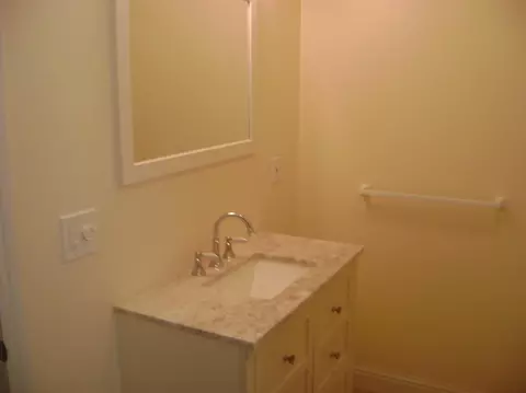 223 E 2nd St, Hanford, CA 93230 photo 12