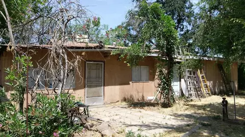 1168 N E St, Tulare, CA 93274 photo 4
