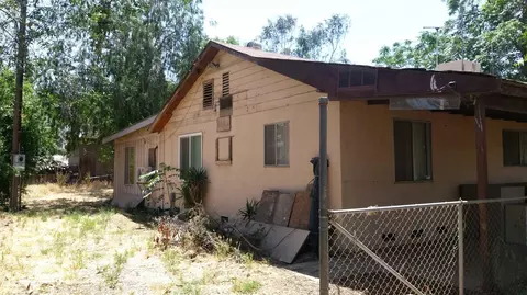 1168 N E St, Tulare, CA 93274 photo 3