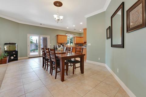 738 Saint Thomas Ct, Exeter, CA 93221 photo 6