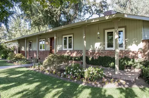2633 E Westcott, Visalia, CA 93292 photo 1
