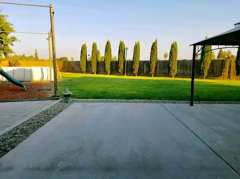 14457 Sunset Ave, Kerman, CA 93630 photo 12