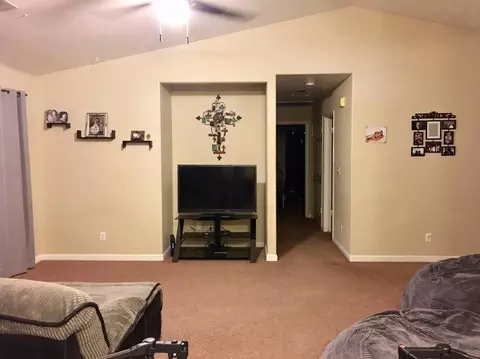 14457 Sunset Ave, Kerman, CA 93630 photo 6