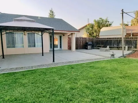 14457 Sunset Ave, Kerman, CA 93630 photo 10