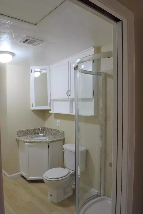875 E Sunset Dr, Dinuba, CA 93618 photo 8