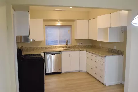 875 E Sunset Dr, Dinuba, CA 93618 photo 6