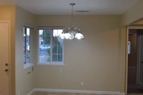 875 E Sunset Dr, Dinuba, CA 93618 photo 5