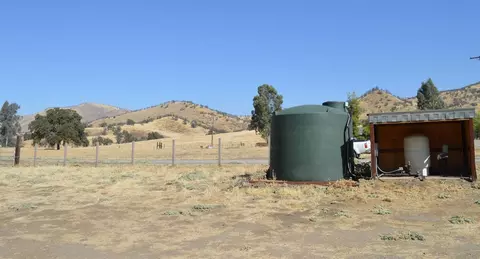 7585 Live Oak Dr, Sanger, CA 93657 photo 11