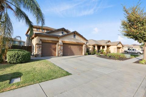 2576 E Kern Ave, Tulare, CA 93274 photo 1