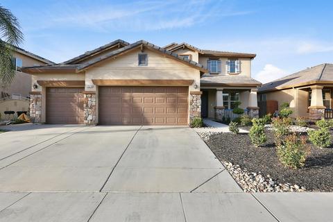 2576 E Kern Ave, Tulare, CA 93274 photo 2