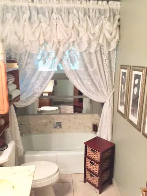 1733 E Alpine Ave, Tulare, CA 93274 photo 33