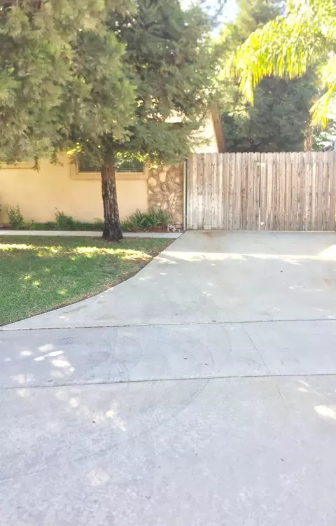 1733 E Alpine Ave, Tulare, CA 93274 photo 5