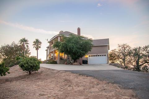 31390 Gray Dr, Exeter, CA 93221 photo 4