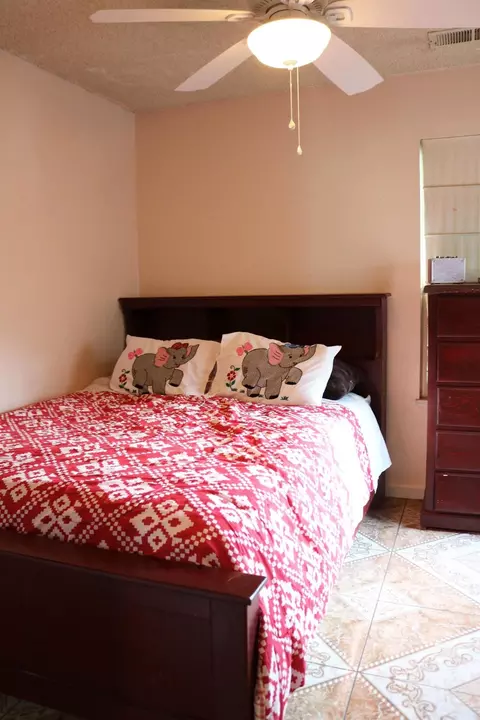 736 E Harold Ave, Visalia, CA 93292 photo 10