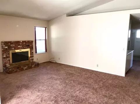 1513 Belinda Dr, Lemoore, CA 93245 photo 8