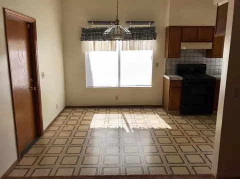 1513 Belinda Dr, Lemoore, CA 93245 photo 4