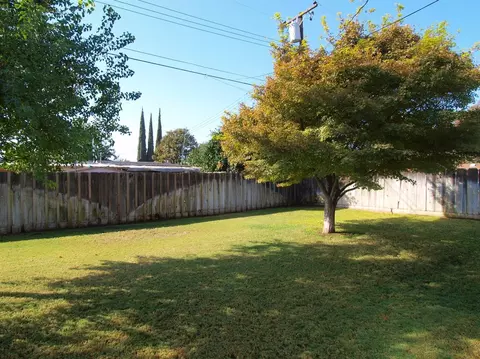 310 Plum St, Exeter, CA 93221 photo 20
