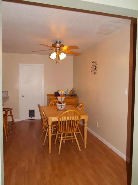 310 Plum St, Exeter, CA 93221 photo 6
