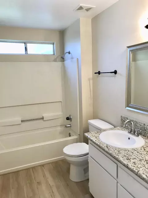 32621 Grove St, Ivanhoe, CA 93235 photo 6