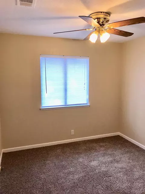 32621 Grove St, Ivanhoe, CA 93235 photo 10
