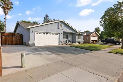 1782 E Levin Ave, Tulare, CA 93274 photo 3