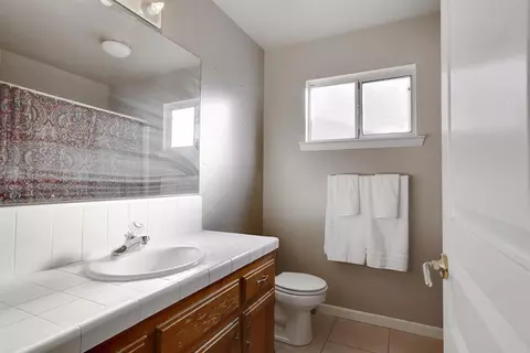 1782 E Levin Ave, Tulare, CA 93274 photo 12