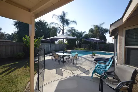 519 E Vine Ct, Visalia, CA 93292 photo 34