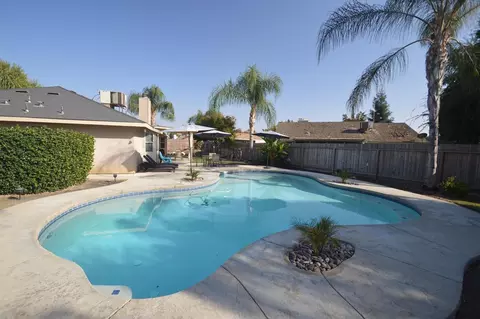 519 E Vine Ct, Visalia, CA 93292 photo 30